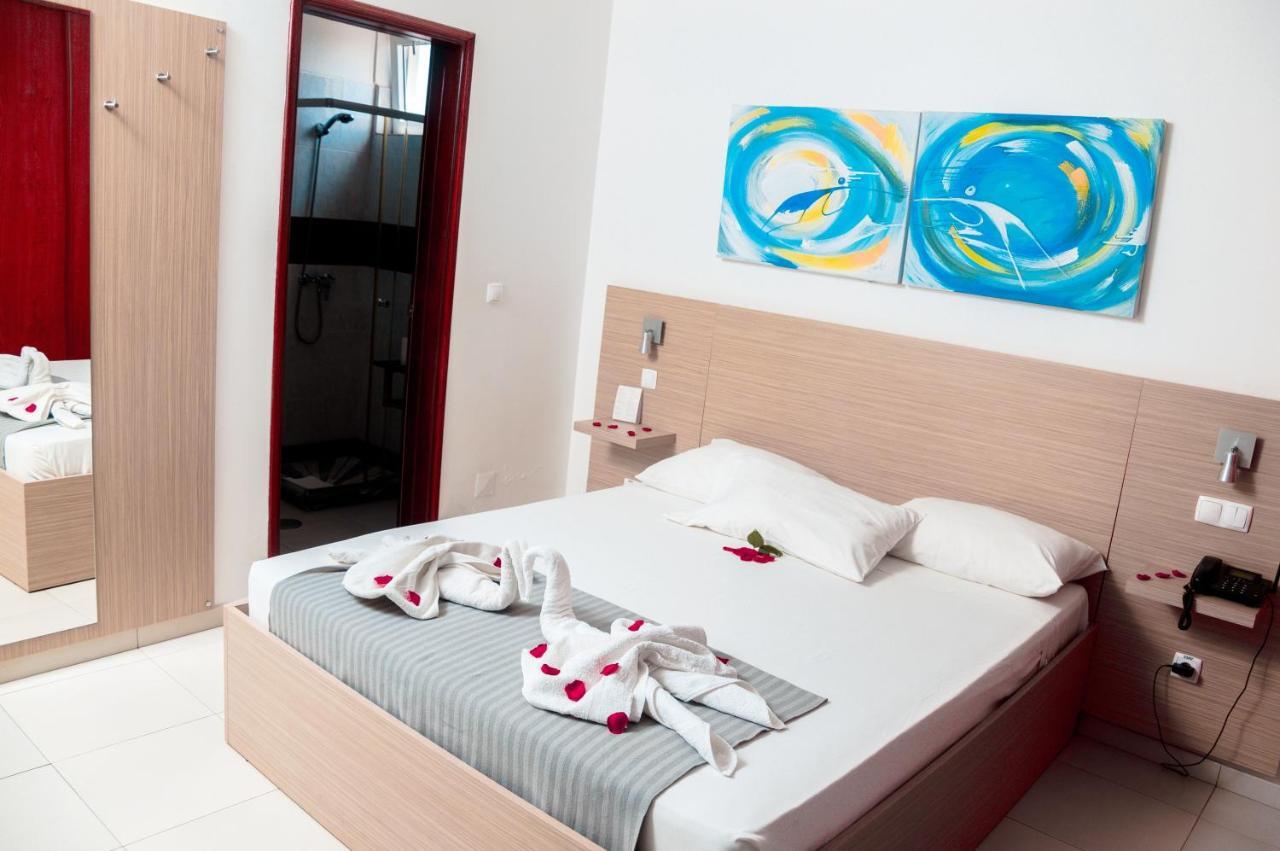 פראייה Hotel Cesaria מראה חיצוני תמונה